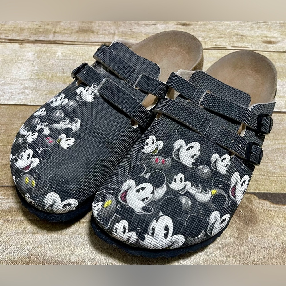 Birkenstocks Disney Boston Mickey Mouse Size Women's 7 Men's 5